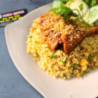 Cơm gà chiên nước mắm
